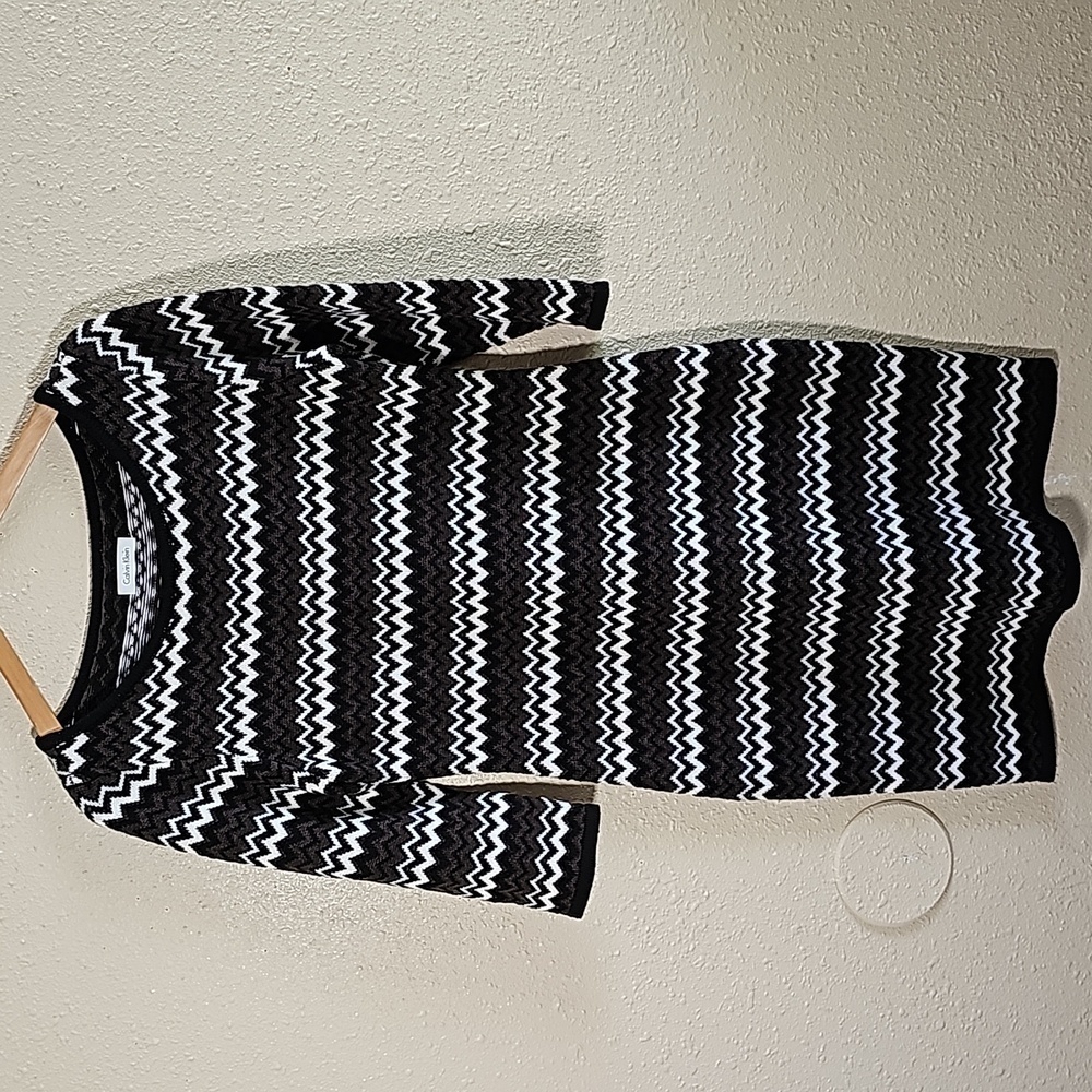 Calvin Klein Knitted Dress. - Picture 1 of 8